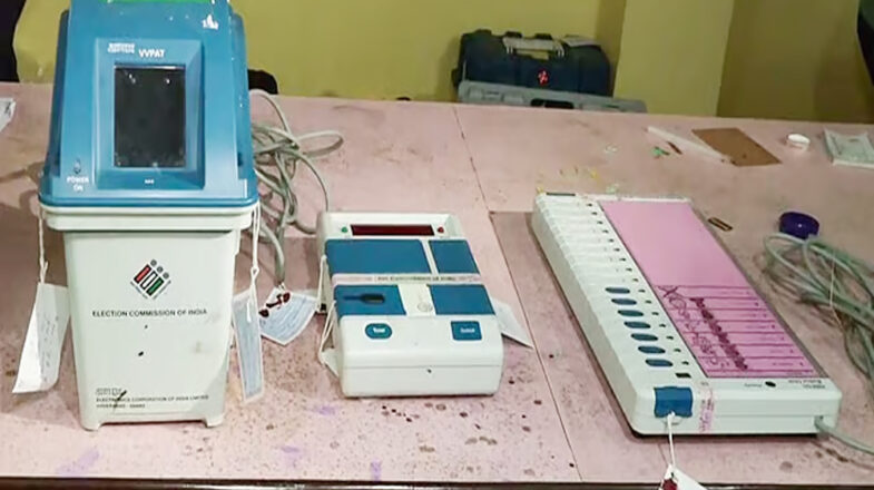 कर्नाटक विधान परिषद चुनाव: चार सीटों पर मतगणना जारी