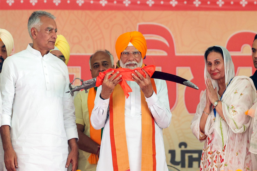 पंजाब में सिर्फ हिंदू वोट के सहारे