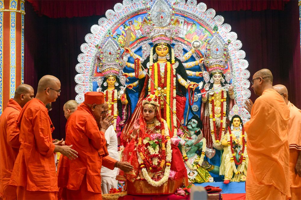 बंगाल में अब पुस्तक संस्कृति पर हमला