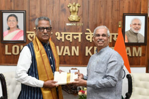केरल पहुंचते ही माथुर की टकराव राजनीति
