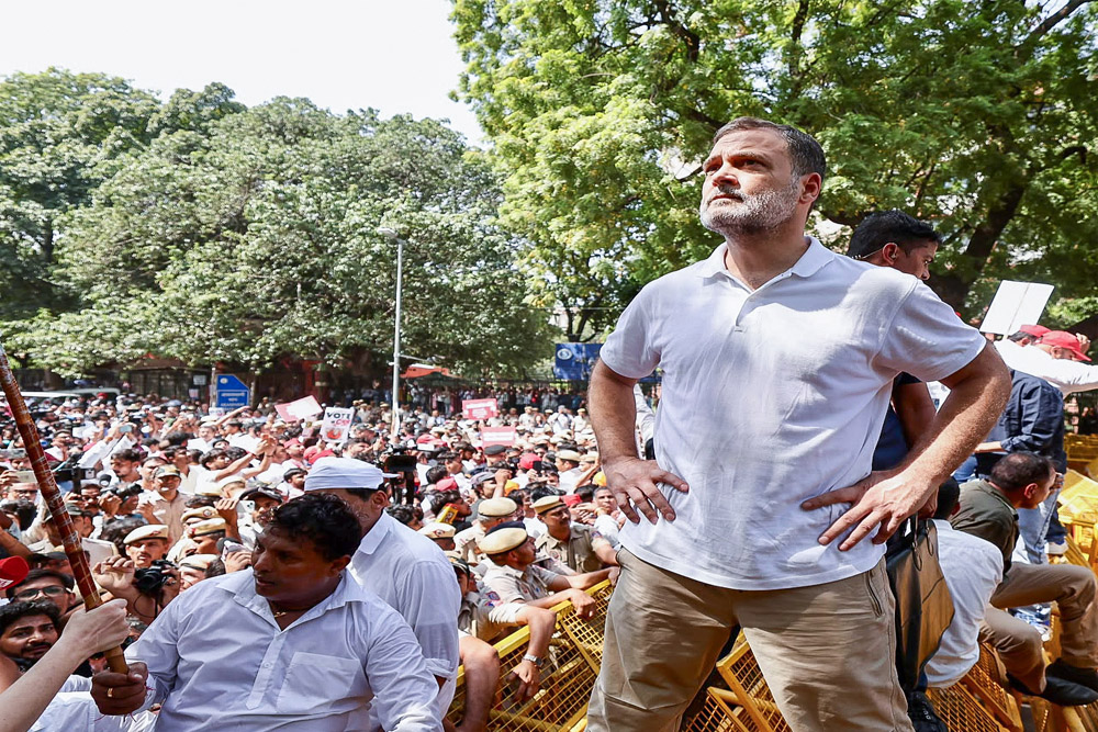 राहुल गांधी का ‘सत्याग्रह’